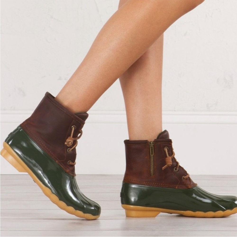 Sperry Hunter Green and Brown Leather Duck Boots